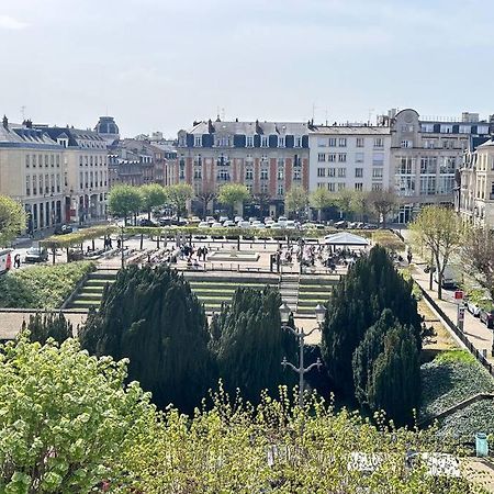Forum Champagne Grand T2 Climatise Vue Cathedrale Reims Dış mekan fotoğraf